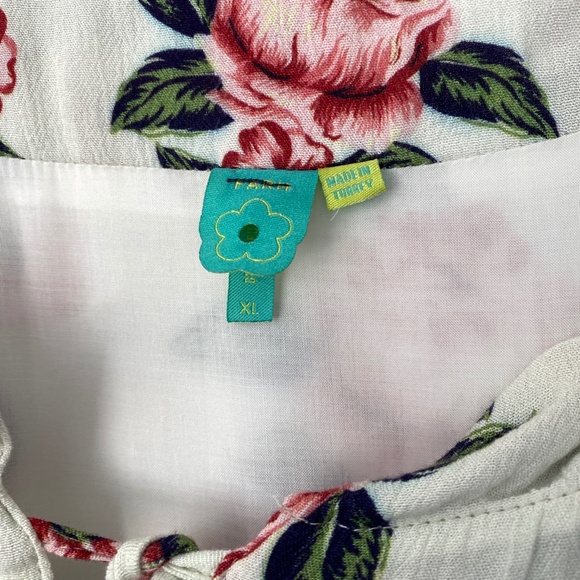 FARM Rio Red Cream Sundress with Bishop Sleeves - Picture 4 of 5